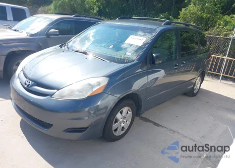 2010 Toyota Sienna Le from USA, damaged, VIN 5TDKK4CC4AS338953